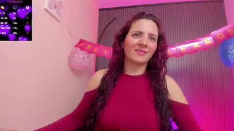 Snapshot of caty_sex4u chatting on 10/04/25, 07:17 caty online show from 10/04/25, 07:17