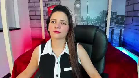 Snapshot of caty_sex4u chatting on 07/28/26, 10:10 caty online show from 07/28/26, 10:10