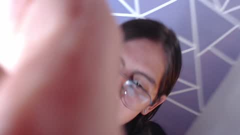 Snapshot of cava_pretty chatting on 12/16/24, 05:06 cava_pretty online show from 12/16/24, 05:06
