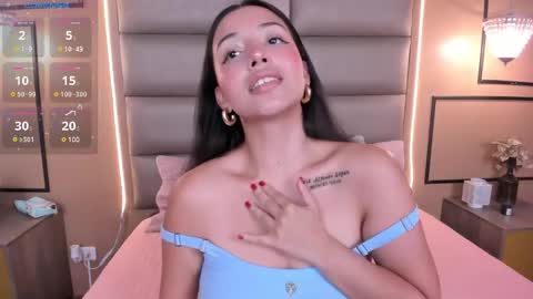 Snapshot of caylincollins chatting on 03/04/25, 03:44 caylincollins online show from 03/04/25, 03:44