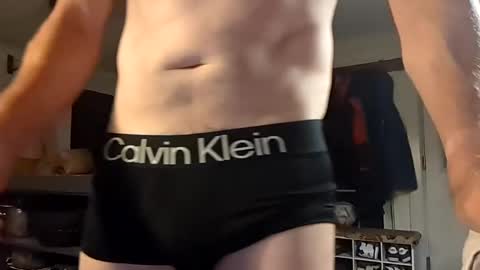 Snapshot of cbgbabc chatting on 09/25/25, 10:19 cbgbabc online show from 09/25/25, 10:19