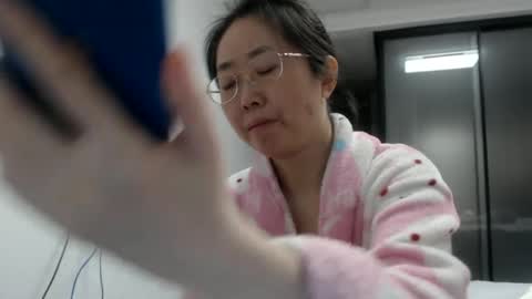 Snapshot of cbz112233 chatting on 01/25/25, 08:10 ANNYANNY online show from 01/25/25, 08:10