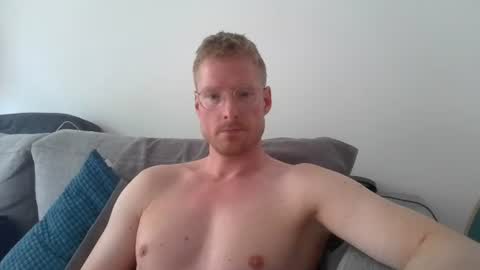 Snapshot of ccloser87 chatting on 06/14/26, 07:10 ccloser87 online show from 06/14/26, 07:10