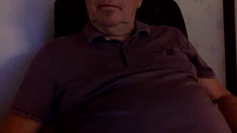 Snapshot of ccpower chatting on 01/12/25, 10:01 ccpower online show from 01/12/25, 10:01