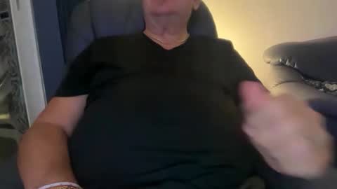 Snapshot of ccpower chatting on 11/08/25, 10:52 ccpower online show from 11/08/25, 10:52