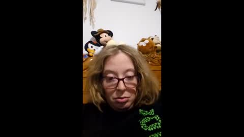 Snapshot of cdutton1997 chatting on 03/03/26, 03:23 cdutton1997 online show from 03/03/26, 03:23