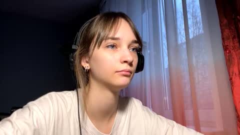 Lily online show from 11/27/25, 11:56