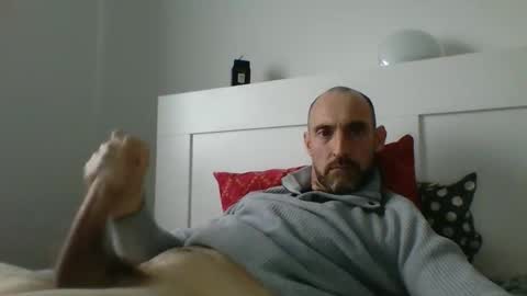 Snapshot of cedric223 chatting on 02/05/26, 03:38 cedric223 online show from 02/05/26, 03:38