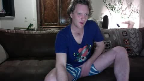 ceezeee online show from 12/18/24, 01:05