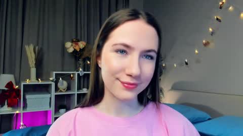 Josie Manesi online show from 02/19/25, 07:38