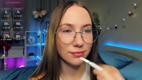 Josie Manesi online show from 03/02/25, 07:34