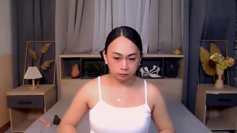 Snapshot of celebes_heart chatting on 10/07/25, 10:40 UR GOD CELEBES online show from 10/07/25, 10:40