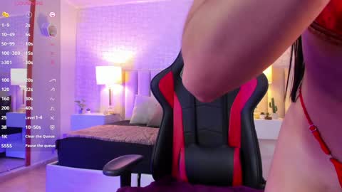 Snapshot of celeste_017 chatting on 01/22/25, 08:06 Celeste online show from 01/22/25, 08:06