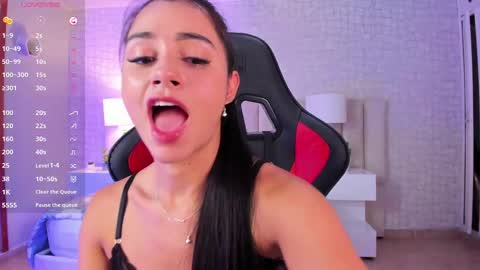 Snapshot of celeste_017 chatting on 02/21/25, 06:15 Celeste online show from 02/21/25, 06:15