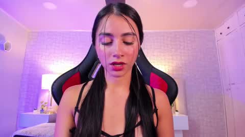 Snapshot of celeste_017 chatting on 03/11/25, 01:23 Celeste online show from 03/11/25, 01:23