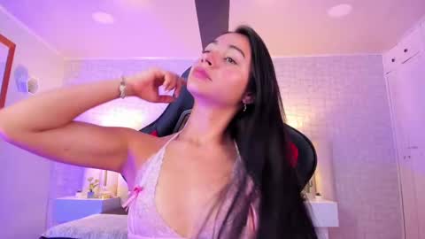 Snapshot of celeste_017 chatting on 03/12/25, 02:45 Celeste online show from 03/12/25, 02:45