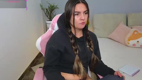 celeste_1star online show from 10/09/25, 10:08