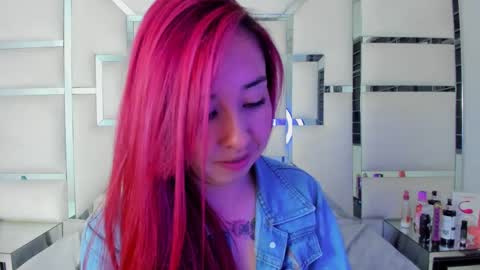 celeste_hillx online show from 03/08/25, 05:17