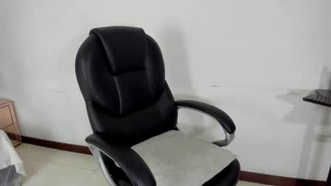 celeste_hillx online show from 10/09/25, 04:32