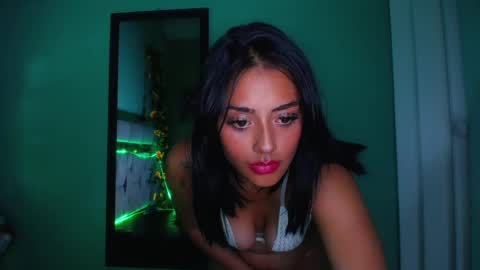 Snapshot of celeste_owen18 chatting on 02/15/25, 08:44 celeste owen18 online show from 02/15/25, 08:44