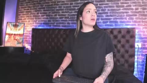 Snapshot of celeste_starsss chatting on 02/25/25, 03:52 celeste_starsss online show from 02/25/25, 03:52