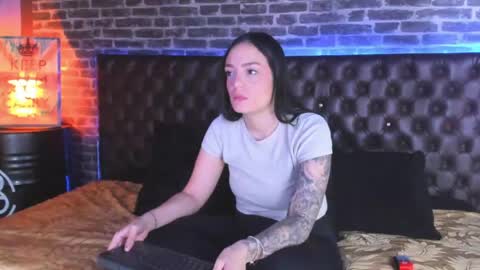 Snapshot of celeste_starsss chatting on 05/31/26, 09:05 celeste_starsss online show from 05/31/26, 09:05