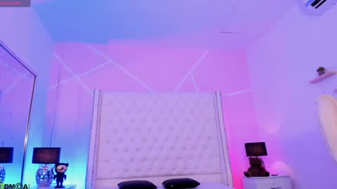 Celeste Wayne online show from 12/24/24, 02:32