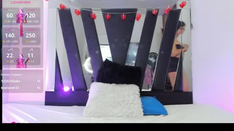 Mariana online show from 03/31/26, 04:18