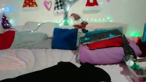 celestehot222 online show from 01/07/26, 09:12