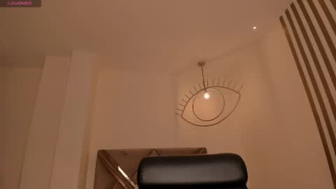 Snapshot of celestemoonx1 chatting on 11/06/25, 03:07 Celeste Moon online show from 11/06/25, 03:07