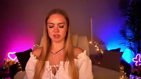 celestenoirr online show from 06/11/26, 02:15