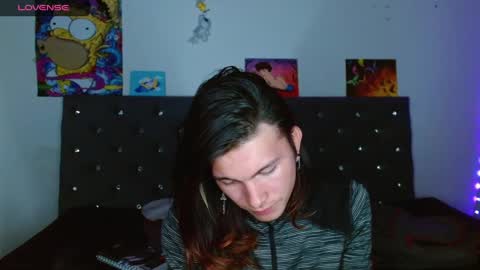 I am Valentinn online show from 12/18/24, 03:58