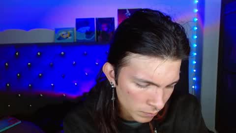 I am Valentinn online show from 03/04/25, 01:12