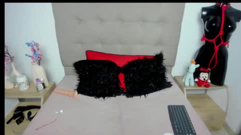 CelestheJones online show from 01/29/25, 06:12