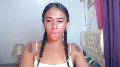 Snapshot of celestial_joannah chatting on 01/07/25, 02:41 merry joannah online show from 01/07/25, 02:41