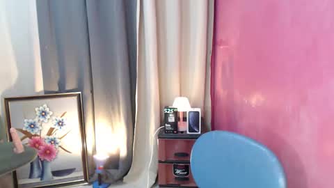 Snapshot of celestial_joannah chatting on 10/28/25, 05:33 merry joannah online show from 10/28/25, 05:33