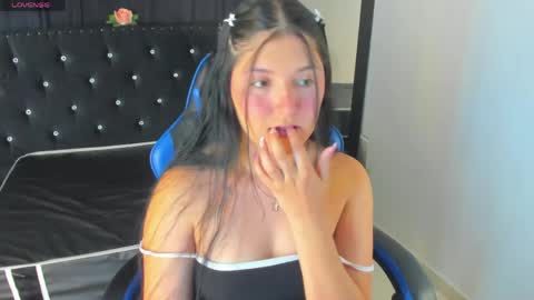 Celesttee  online show from 04/21/26, 09:28