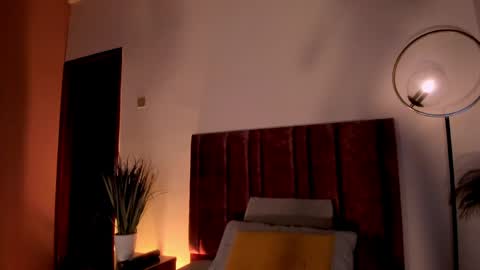 Celeste Quenn online show from 04/22/26, 11:45