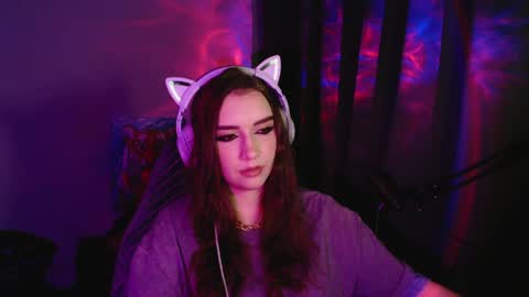 celia_sensual_ online show from 04/10/26, 08:57