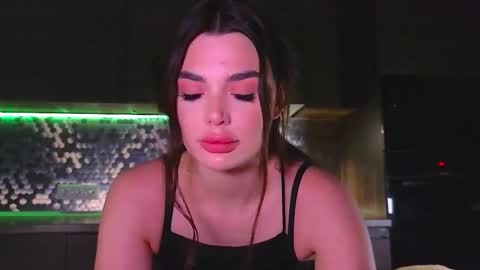 Aneli online show from 10/12/25, 08:19