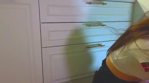 Aneli online show from 11/24/25, 08:52