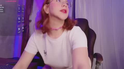 Snapshot of celineblossom_ chatting on 09/20/25, 04:30 Celine online show from 09/20/25, 04:30