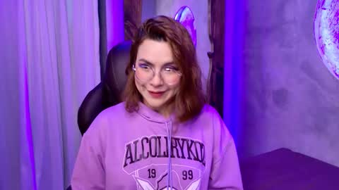 Snapshot of celineblossom_ chatting on 10/10/25, 04:50 Celine online show from 10/10/25, 04:50