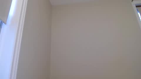 Celine Costas online show from 02/21/25, 05:20