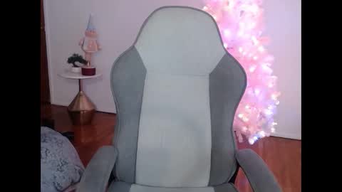 Celine Costas online show from 01/07/26, 01:24