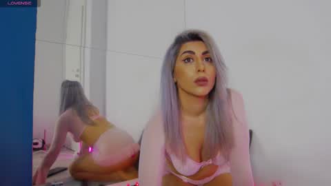 CelineMeyer online show from 02/17/26, 05:59