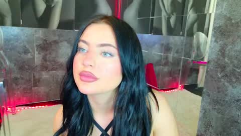 Snapshot of celya_chanel chatting on 03/07/25, 09:18 CELIA online show from 03/07/25, 09:18