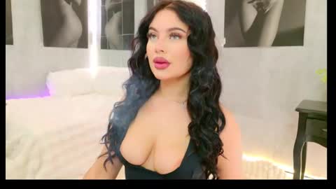 CELIA online show from 02/02/26, 05:17