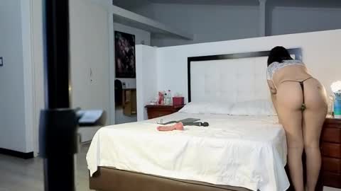 Cerecita online show from 12/23/25, 03:04