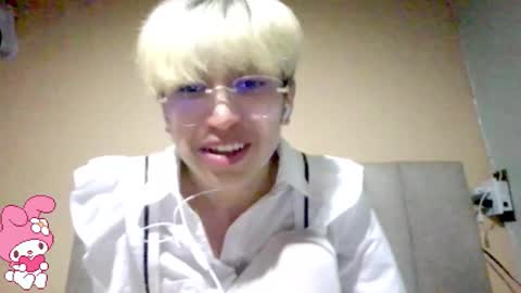 Cherry online show from 10/09/25, 04:43